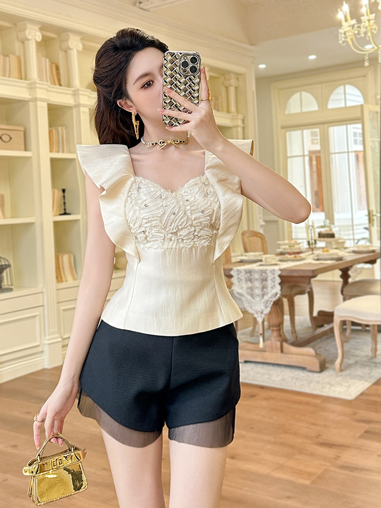 Áo croptop nữ cổ vuông tay ngắn, dáng ôm vừa vặn, thon gọn mùa hè — mơ