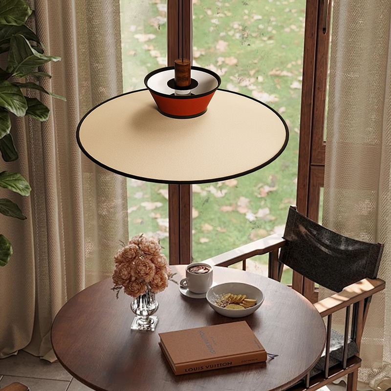 Lámpara, tela, candelabro, mesa de comedor de estilo antiguo francés, barra de bar, lámpara decorativa, diseño estético de estilo Song, sentido creativo, lámpara de comedor