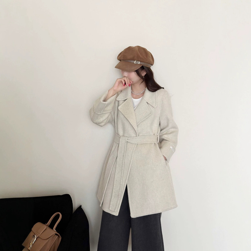 2026 Fall/Winter New Style Petite Women's High-End Wool Coat, Loose Fit, Elegant and Versatile Woolen Jacket 2026 Fall/Winter New Style Petite Women's High-End Wool Coat, Loose Fit, Elegant and Versatile Woolen Jacket
