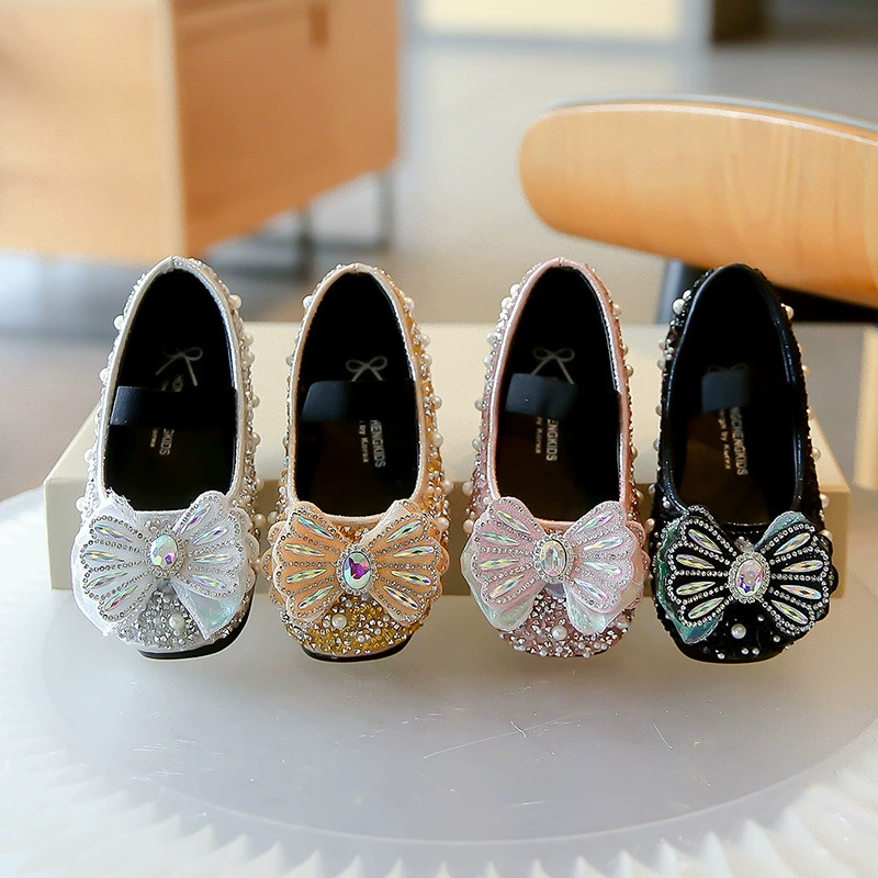 Принцесса обувь для девочек 2024 весна и осень новые детские одиночные ботинки для детей с мягким дном стразы принцесса кожаные ботинки для девочек