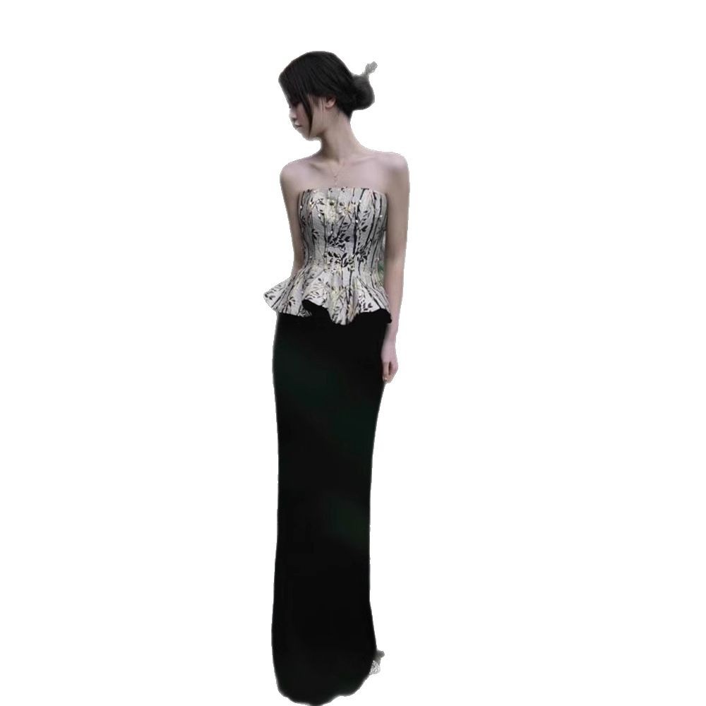 Đầm dạ hội đuôi cá không dây, thiết kế sang trọng, tôn dáng — Kiểu ống ngực màu đen, Kiểu quây ngực màu đỏ rượu