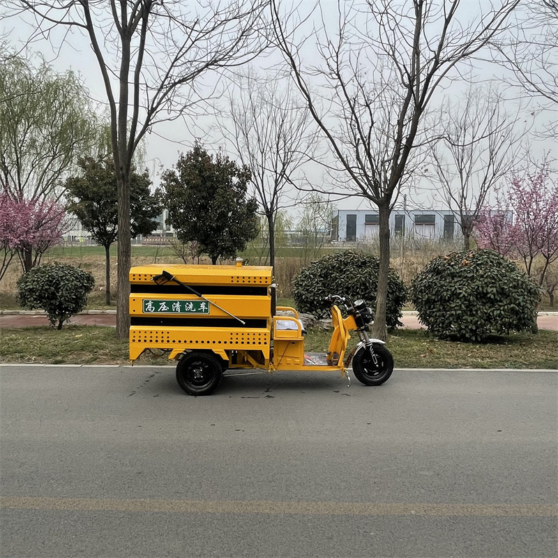 Three-Wheel and Four-Wheel High-Pressure Cleaning Vehicles, Road Trash Bin Cleaning Vehicles, Green Belt Watering Vehicles Three-Wheel and Four-Wheel High-Pressure Cleaning Vehicles, Road Trash Bin Cleaning Vehicles, Green Belt Watering Vehicles