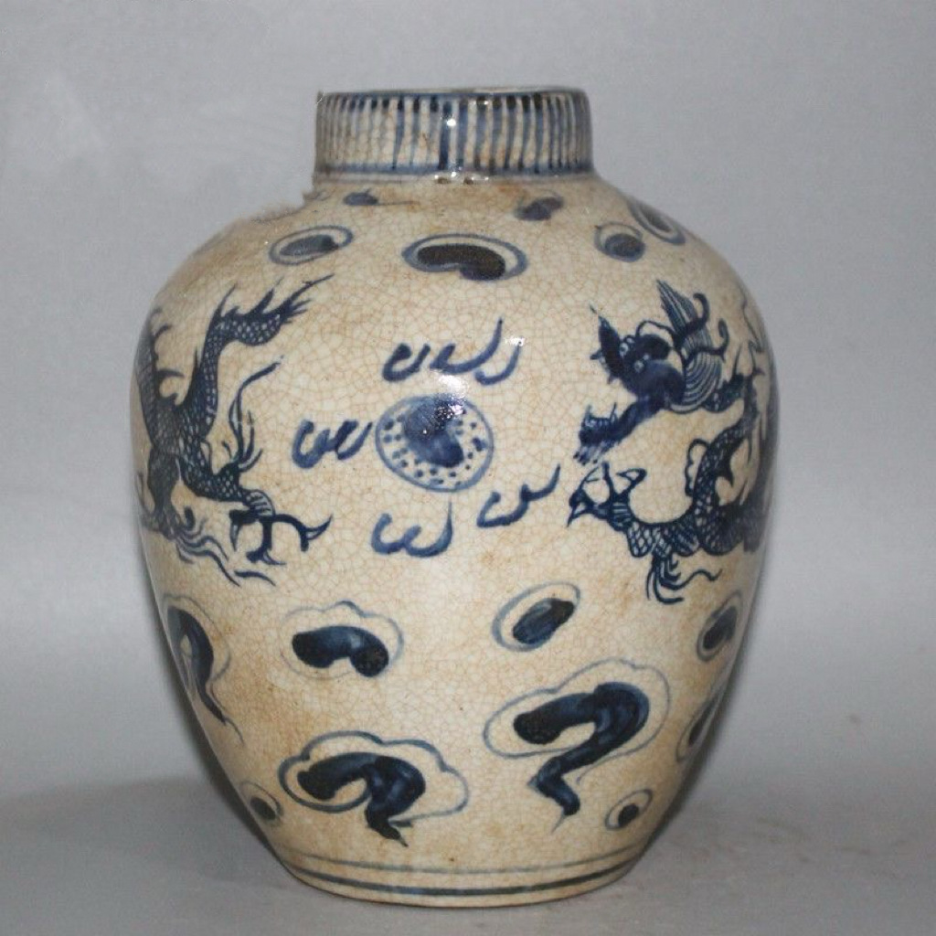 Tarde Qingming azul y blanco pintado a mano Shuanglong opera Pearl Porcelain can antigüedades antiguas para hacer colecciones de adornos chinos antiguos y antiguos