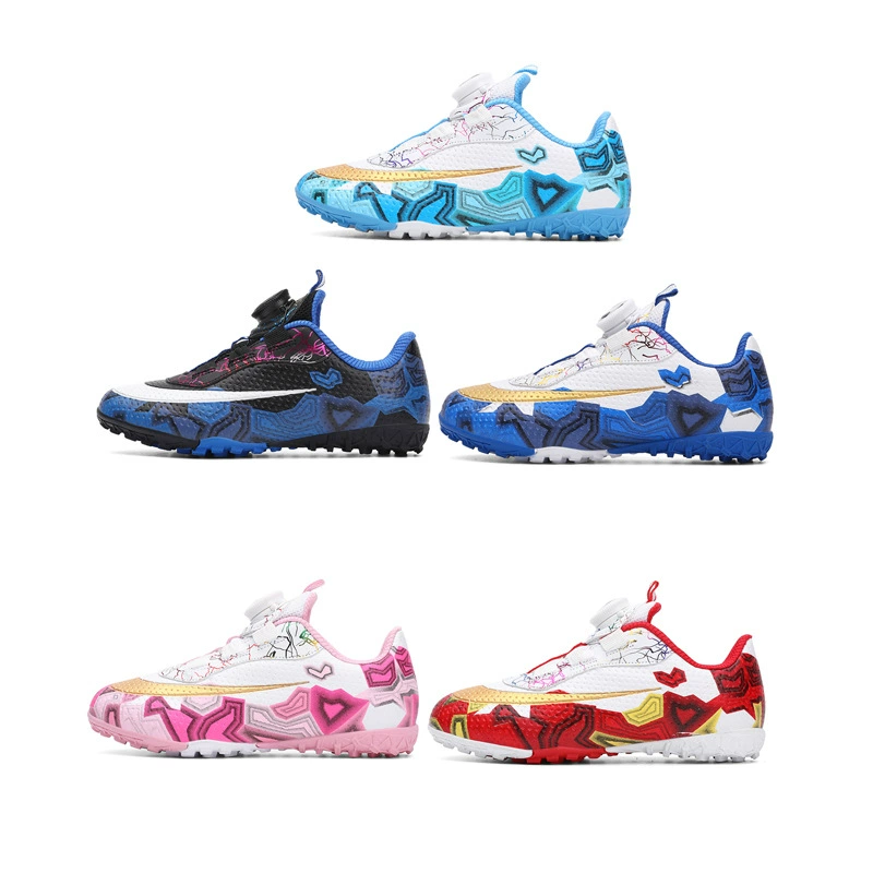 Новые детские футбольные бутсы с низким верхом для мальчиков и девочек, цвет утки мандарина, нескользящая спортивная обувь для начальной школы с вращающейся пряжкой