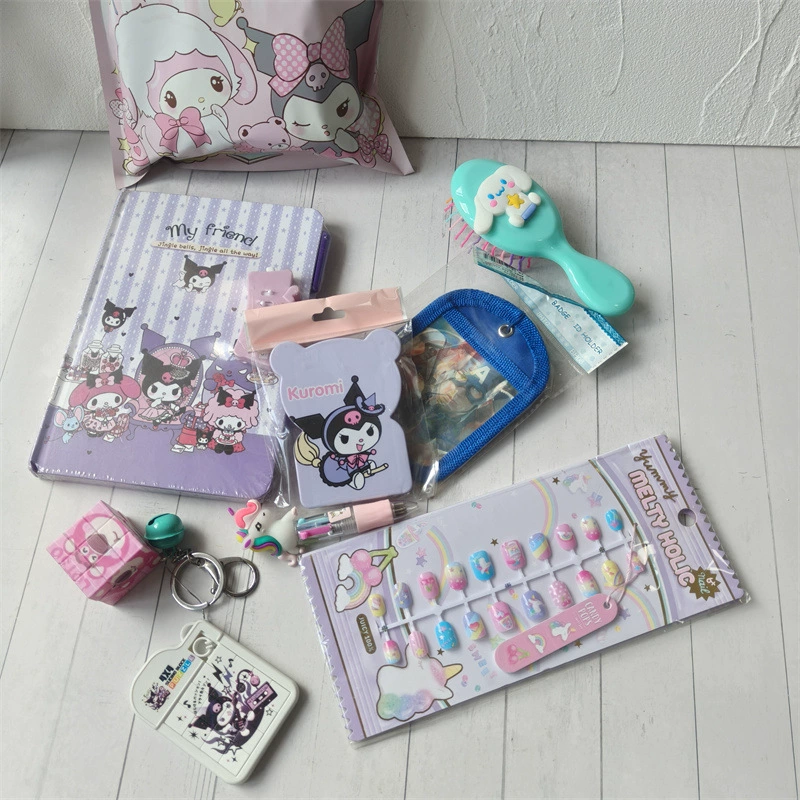 Поставки иностранной торговли Sanrio сюрприз-бэг подарок Kuromi кодовая книга сюрприз-бэг 8–9 образцов наклейки для ногтей брелок подвеска партия