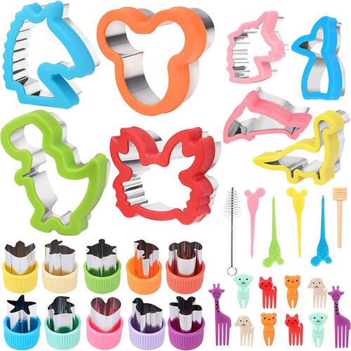 34-piece set of sandwich molds, cookie molds, dinosaur bread toast printing molds, cute fruit flower cutters