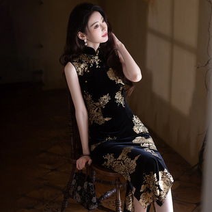 Spring and Summer 2025 New Cheongsam New Chinese Korean Velvet Bronzing Printed Cheongsam Elegant High Waist Slimming Cheongsam