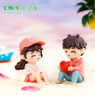New Love Couple Micro Landscape Desktop DIY Crystal Ball Accessories Cute Girl Heart Gift Couple Ornaments
