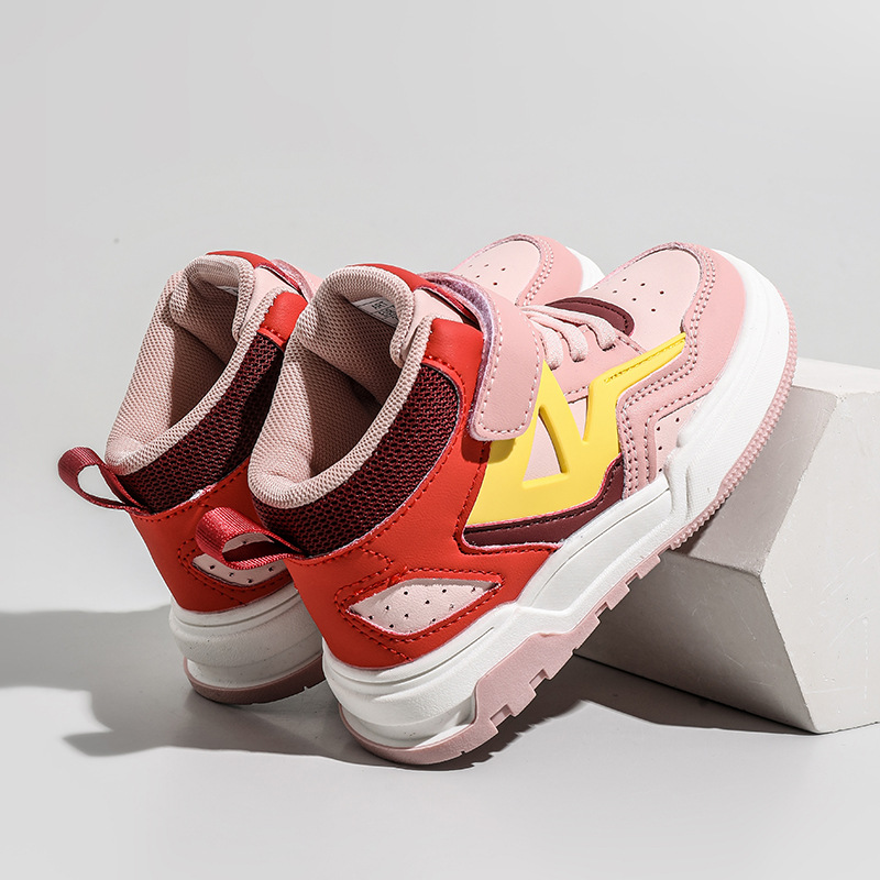 Hohe Kinderschuhe, Obermaterial aus Leder mit weicher Sohle, Sportschuhe für Mädchen, trendige mittelgroße Jungenschuhe, 2023 für Kinder_voghion.com