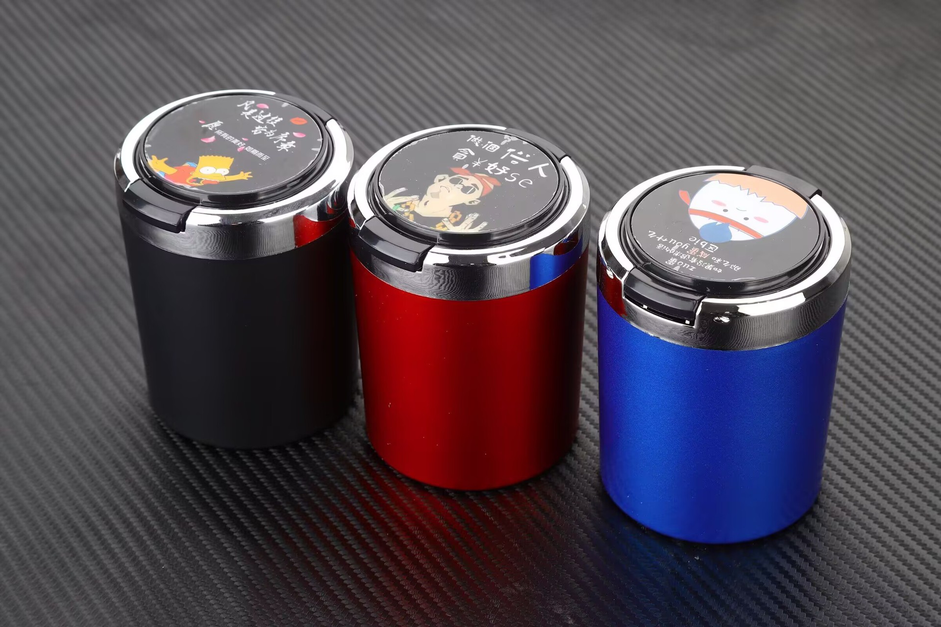 Car Ashtray Universal Personalized Creative with Light Trendy Metal with Lid Ceramic Liner Ashtray