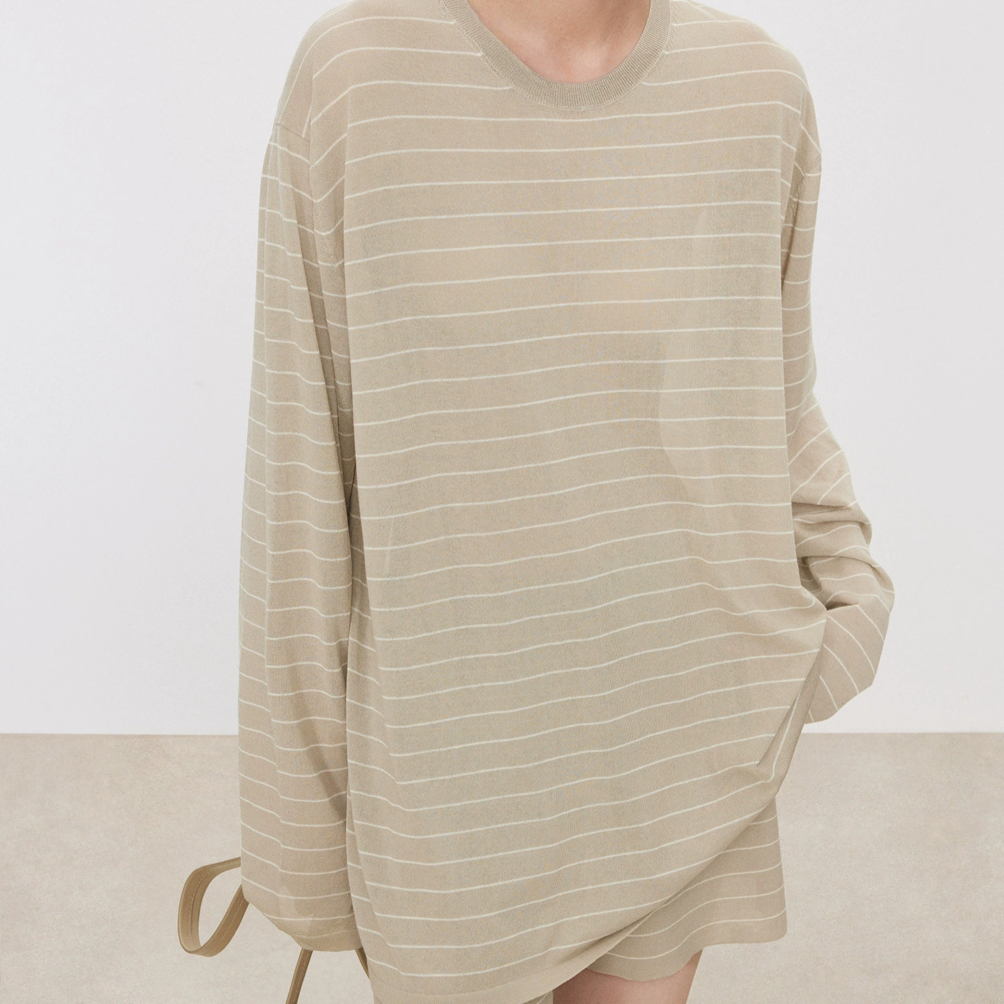 CHICJOC Полосатый прогулочный костюм_Легкая триацетатная хлопчатобумажная пряжа Популярная солнцезащитная футболка Kendall/шорты с эластичной резинкой на талии