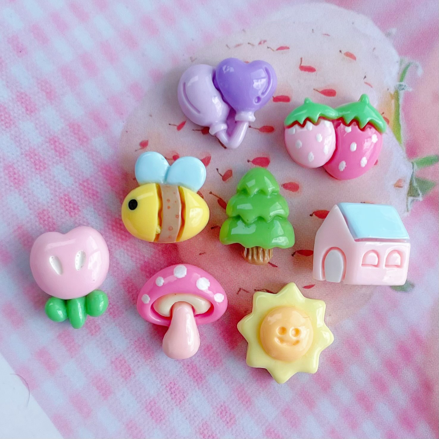 Pequeño árbol seta abeja flor casa mini tamaño pequeño brillante accesorios de resina crema pegamento circunferencia uñas adorno joyería