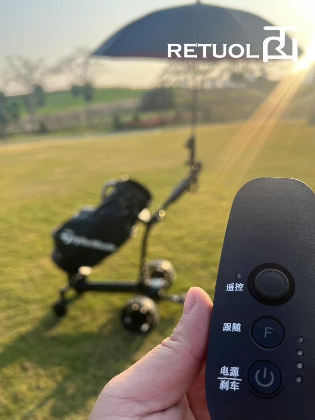RETUOL Runtu cuatro ruedas sigue al carrito de golf, carrito de golf eléctrico, entrega transfronteriza de una pieza