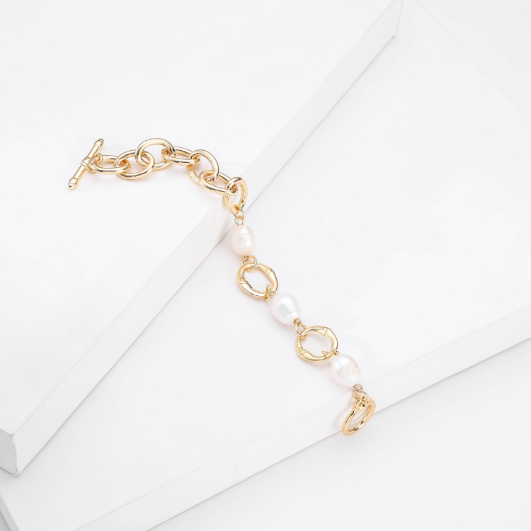 Sweet Pearl Gold Alloy Chain Bracelet display picture 8