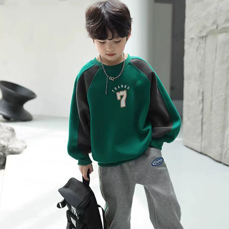 Детский свитшот, верхняя детская одежда, весенне-осенняя одежда с длинными рукавами для мальчиков среднего и большого размера, свободный и красивый корейский стиль для мальчиков.
