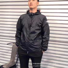 正确版蒙家夏季情侣薄款连帽防晒服男女透气休闲运动风衣宽松外套