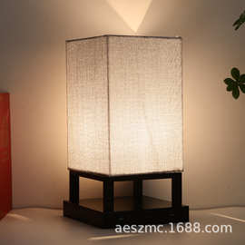 亚马逊专供简约创意实木布罩台灯个性北欧时尚书房卧室床头木头灯