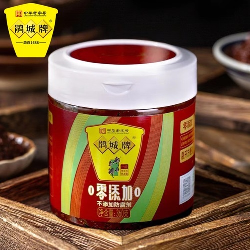 Juancheng Brand Premium, No-Additives Crafted Douban Sauce, 360g PET Bottle – Authentic Sichuan Cuisine Seasoning