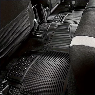 Universal Foot Pad anti-slip and dirt-resistant car floor