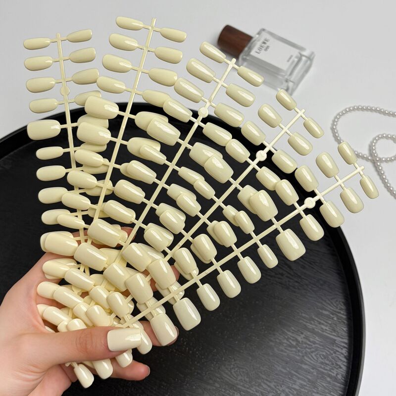 Creamy Yellow Base Color Wearable Nail Strips with a Soft Texture, Light Yellow Nail Pieces, Solid Color Nail Art, Macaron Colorful Nail Pieces Creamy Yellow Base Color Wearable Nail Strips with a Soft Texture, Light Yellow Nail Pieces, Solid Color Nail Art, Macaron Colorful Nail Pieces