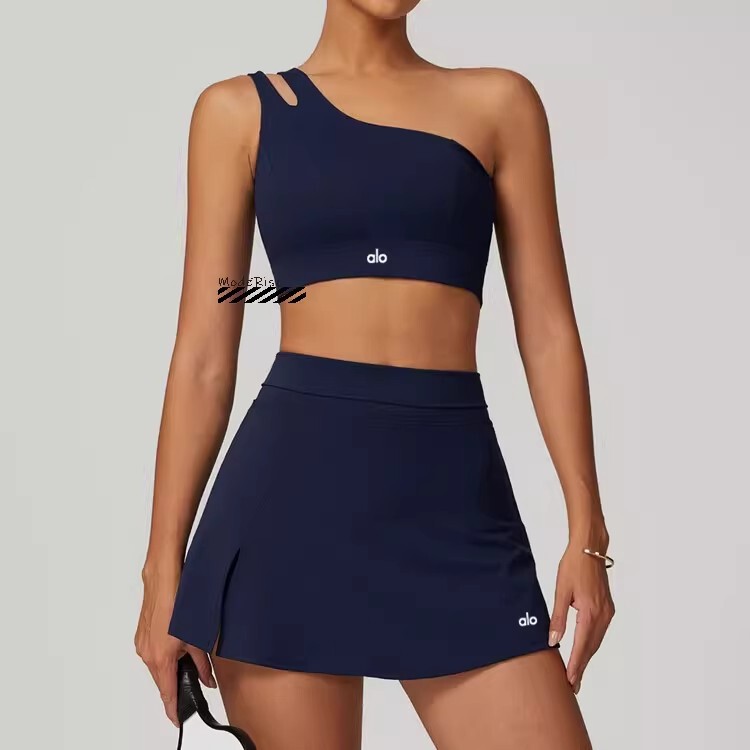 Yoga Sports Bra with One-Shoulder Design for Beautiful Back, Elegant Running Top, Supportive and Shockproof Summer Fitness Tank Top