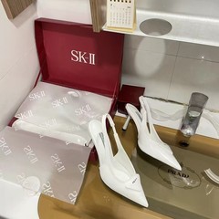 夏季欧美P家高版本皮革徽标尖头猫跟高跟鞋7.5/3cm跟高