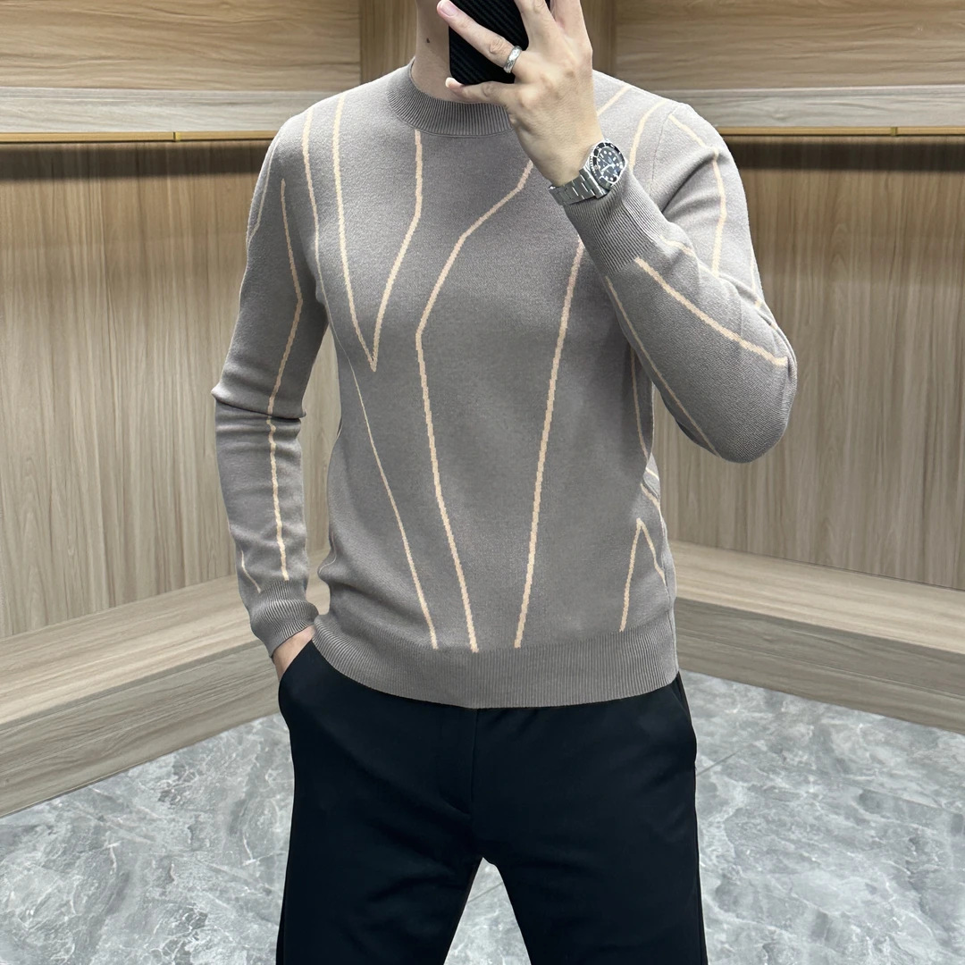 Autumn and Winter Men's Knitted Knitwears Machine Washable Round Neck No-Iron Thick Warm Knitted Knitwears Winter Bottoming Shirts