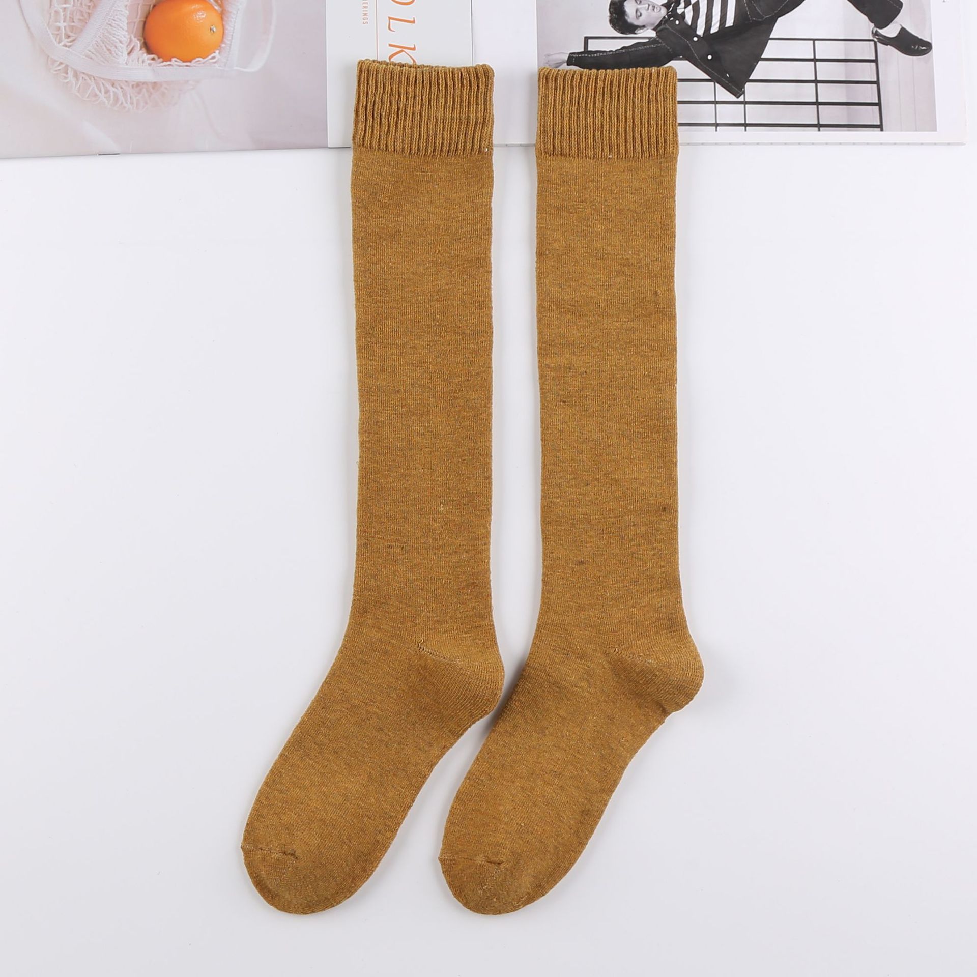 Zhuji calcetines de pantorrilla de otoño e invierno calcetines de mujer jk calcetines de pierna adelgazantes calcetines de algodón cálido de color sólido calcetines de felpa gruesos con forro polar