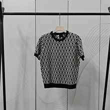 南油高定华伦家满身字母V提花羊毛针织衫25早春新品圆领短袖上衣