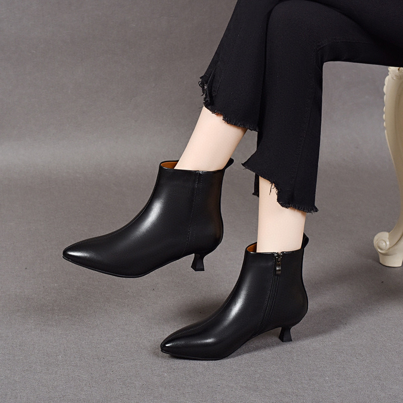 Pointed Toe Short Boots for Women 2025 British Style Simple Elegant Stiletto Boots for Women Fashion Boots Leather Boots Fleece-Lined Slim Ankle Boots