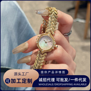 �r�ջ��������p����朱�С�A�PŮʿ���¸߼���С���OӋ��ˮʯӢ��