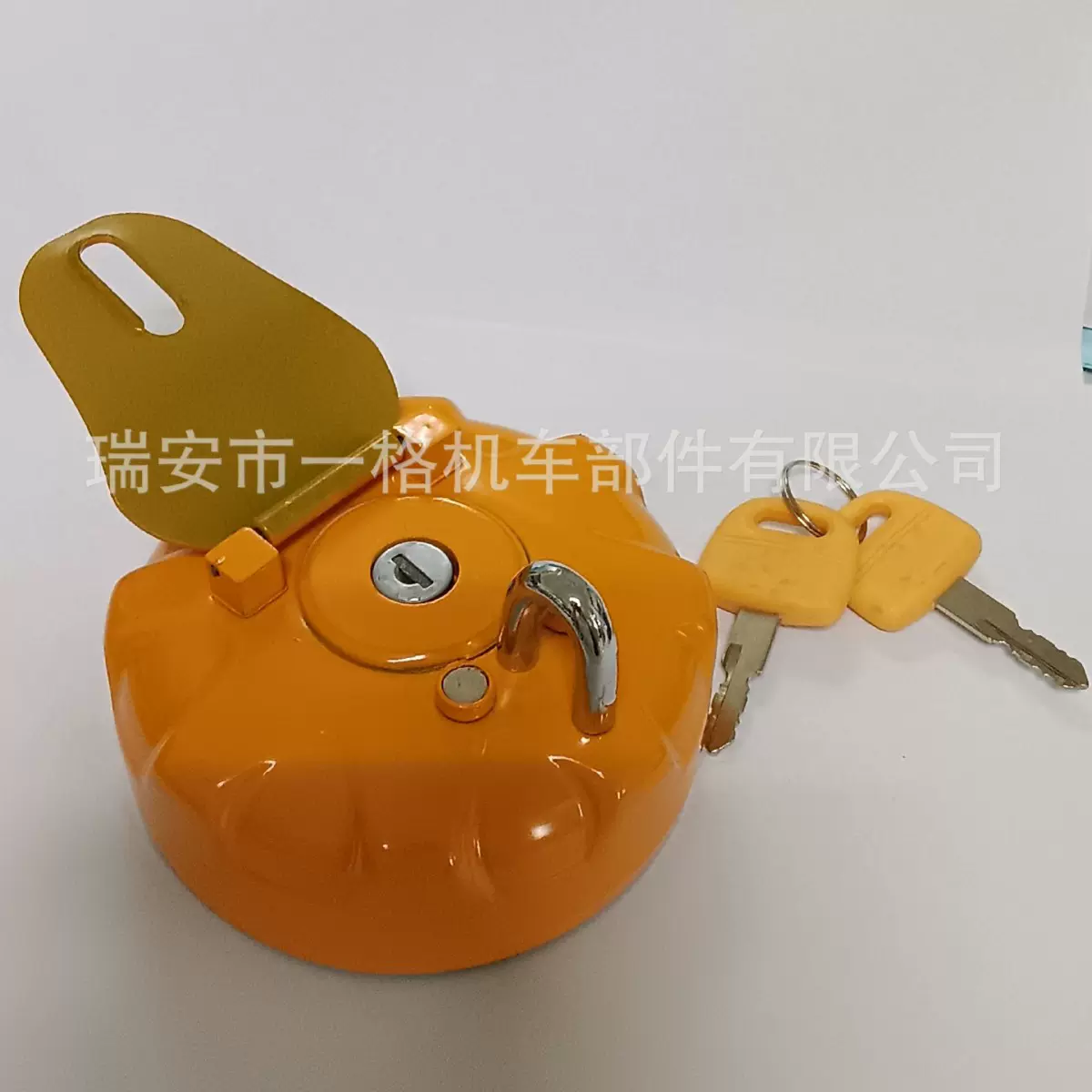 厂家专业生产直销批发工程车机械车挖机油箱盖适用于BENZ VOLVO