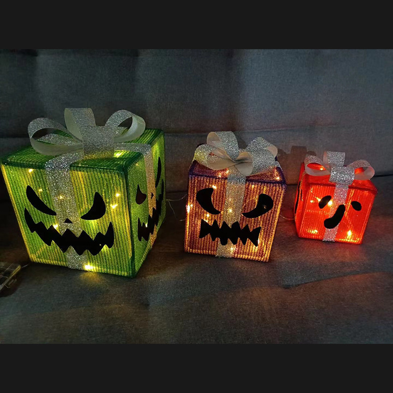 ハロウィーンのカボチャのプレゼントの組み合わせは、LED鉄芸の形の祝日の製品が光る点灯パーティーの装飾を責めます。|undefined