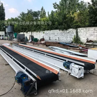 袋装化肥装车皮带输送机 移动式可电动升降式混凝土皮带输送机