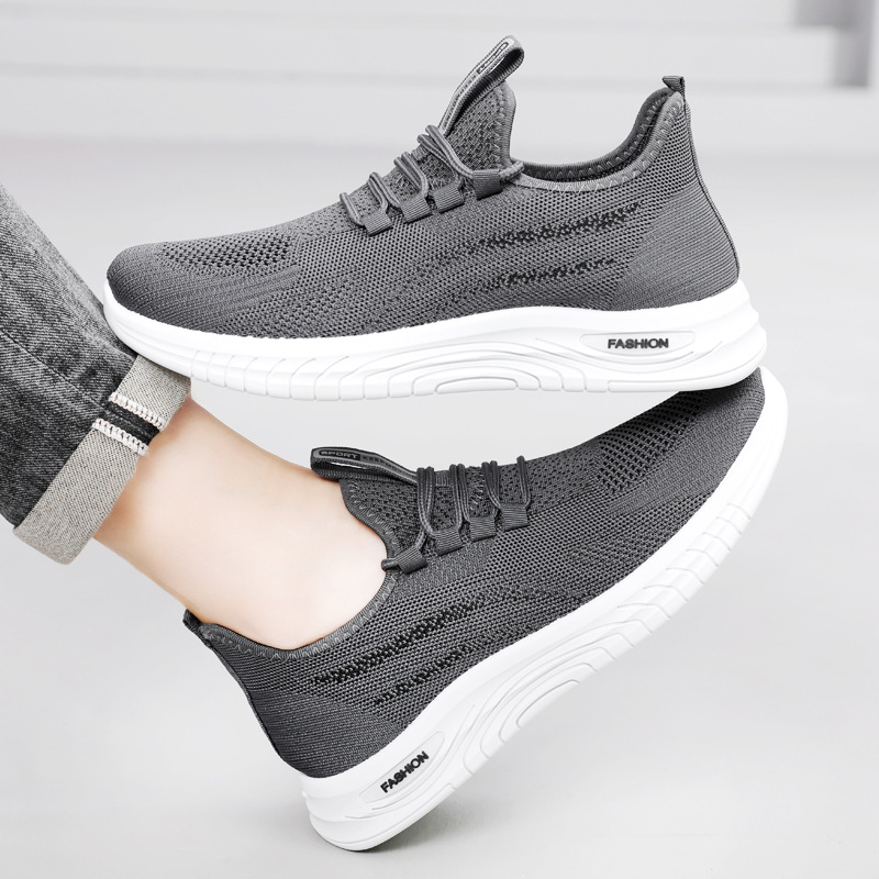 Zapatos de hombre otoño nuevo 2025 todos los tipos de zapatos de moda casuales de hombre ligero transpirable zapatos de corrida al por mayor