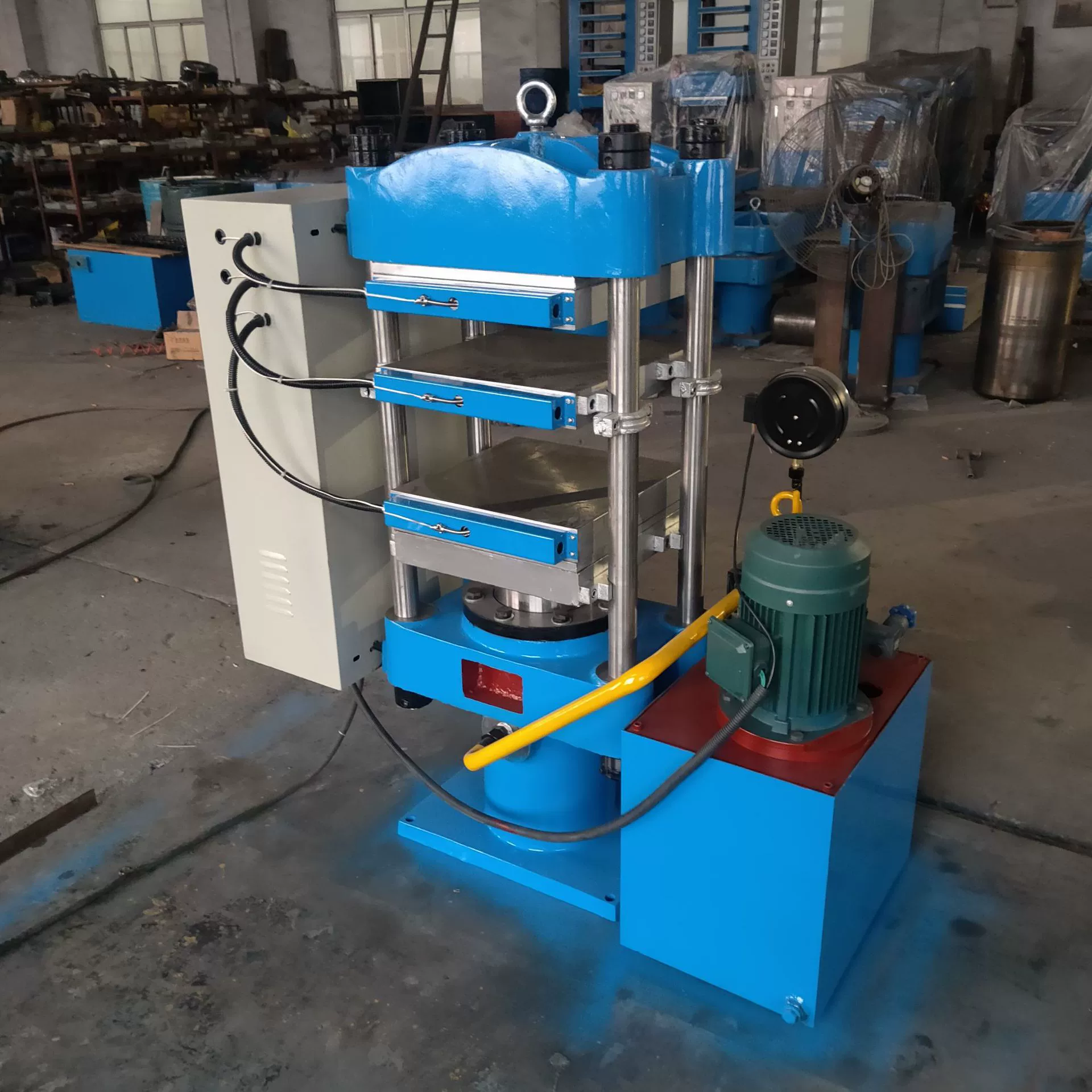 Заводская продажа резиновая вулканизатор автоматическая резиновая формовочная машина ручной полуавтоматический резиновый продукт формовочная машина горячего прессования