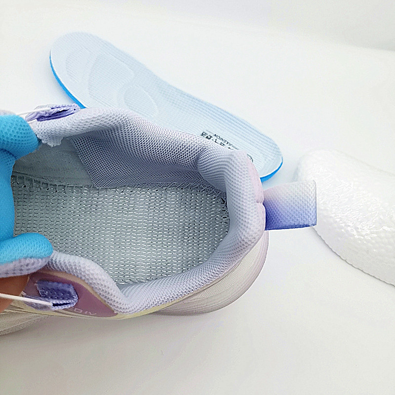 2025 otoño nuevos zapatos para niños zapatos de cuero para hombres zapatos bajos, transpirables y resistentes al desgaste, zapatos deportivos casuales de tendencia, zapatos para niños, zapatos de baloncesto