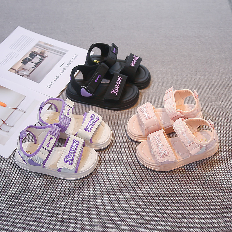 Sandálias para niñas 2026 verano nuevo estilo de moda infantil zapatos de playa variados niños grandes huecos zapatos de princesa de dedo abierto image 1