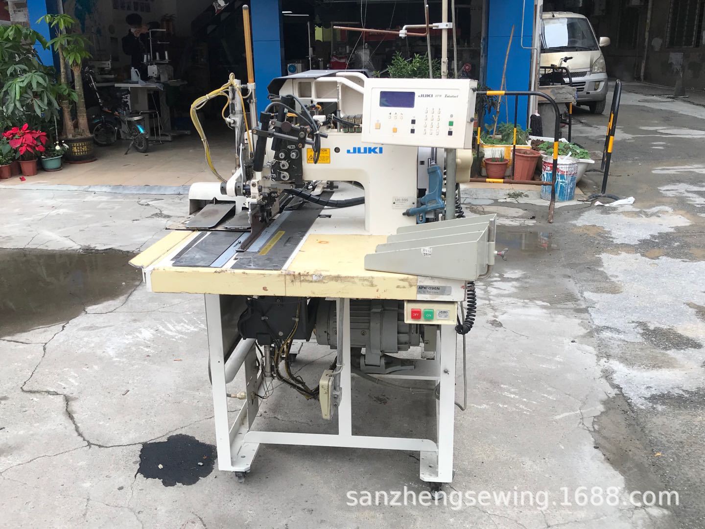 Usado JUKI 195 máquina de abertura de bolsa de computadora máquina de abertura de bolsa de ropa máquina de abertura de bolsa de máquina pesada máquina de abertura de bolsa de equipo de trajes