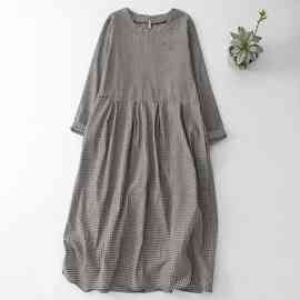 2026春秋新款格纹长袖中长款连衣裙