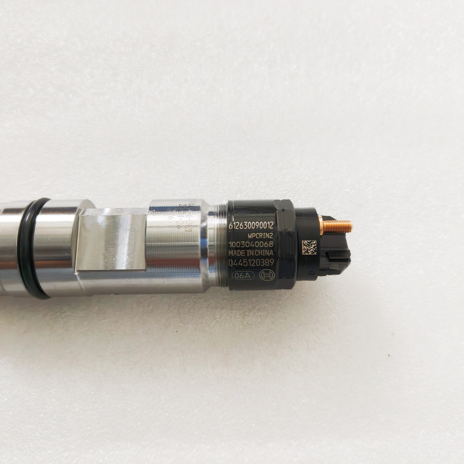 Suitable for the Borduan Weichai WP diesel engine, part number 612630090012, fuel injector