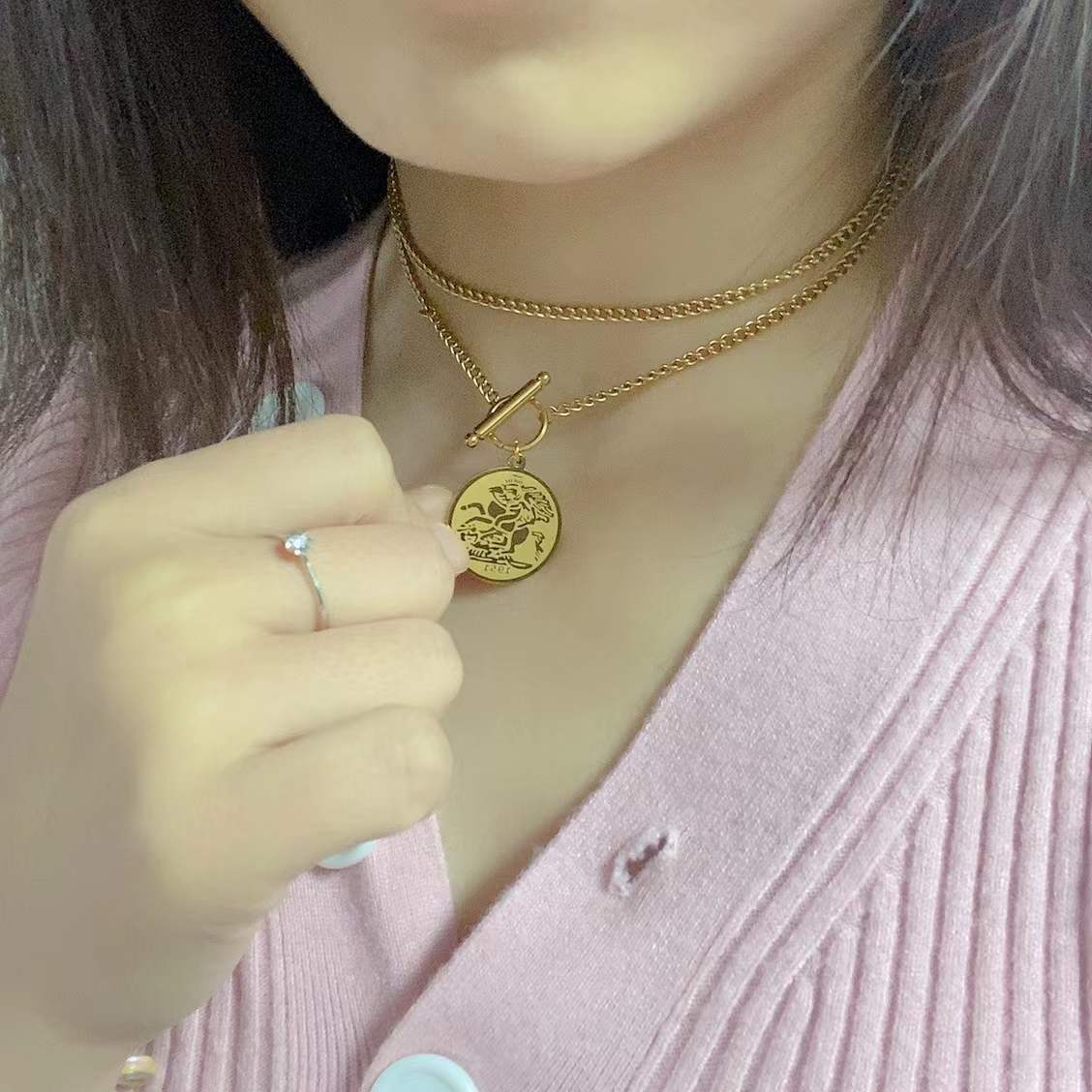 2021 New Korean Style Titanium Steel Necklace Women's Long Head Round Brand Buckle Elegant Simple ins Niche Collarbone Chain