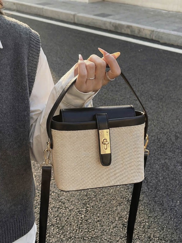 2026 comercio exterior nuevo exquisito bolso de cubo de mano mujer tela de textura superior color contrastante empalme mochila de hombro
