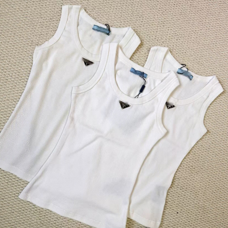 New P Brand Metal Triangle Logo Knitted Ribbed Tank Top Versatile Slim Fit Summer Casual Sports Top for Women