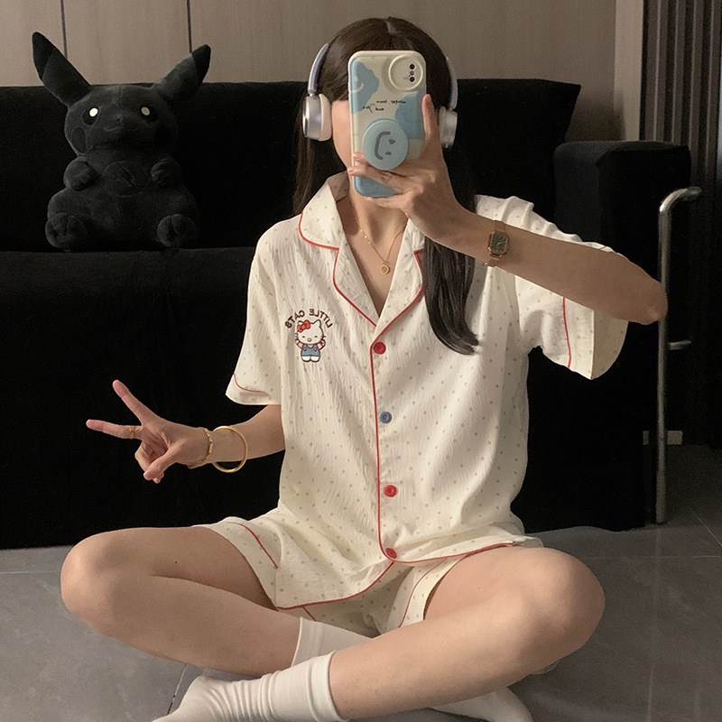 Vietnam transfronterizo al por mayor nube de algodón lindo oso pijamas verano mujeres pantalones cortos de manga corta cardigan casual dibujos animados servicio a domicilio