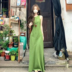 フレンチグリーンノースリーブベストドレス女性のための夏の2025新しいホットスタイル海辺の休暇見栄えの良いロングスカート