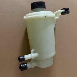 Suitable for Toyota Power Pump Oil Pot 44360-0K010 Steering Oil Pot