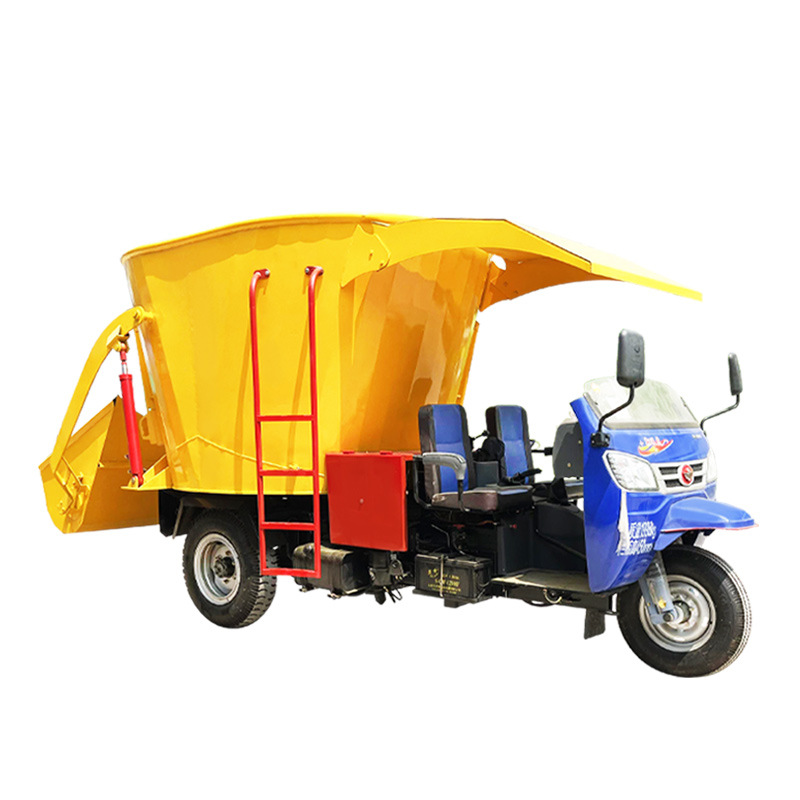 Vehículo de alimentación automática de granja de ganado moderno de tres ruedas TMR esparcidor de material 5 máquina de mezcla y esparcimiento en vehículo cúbico