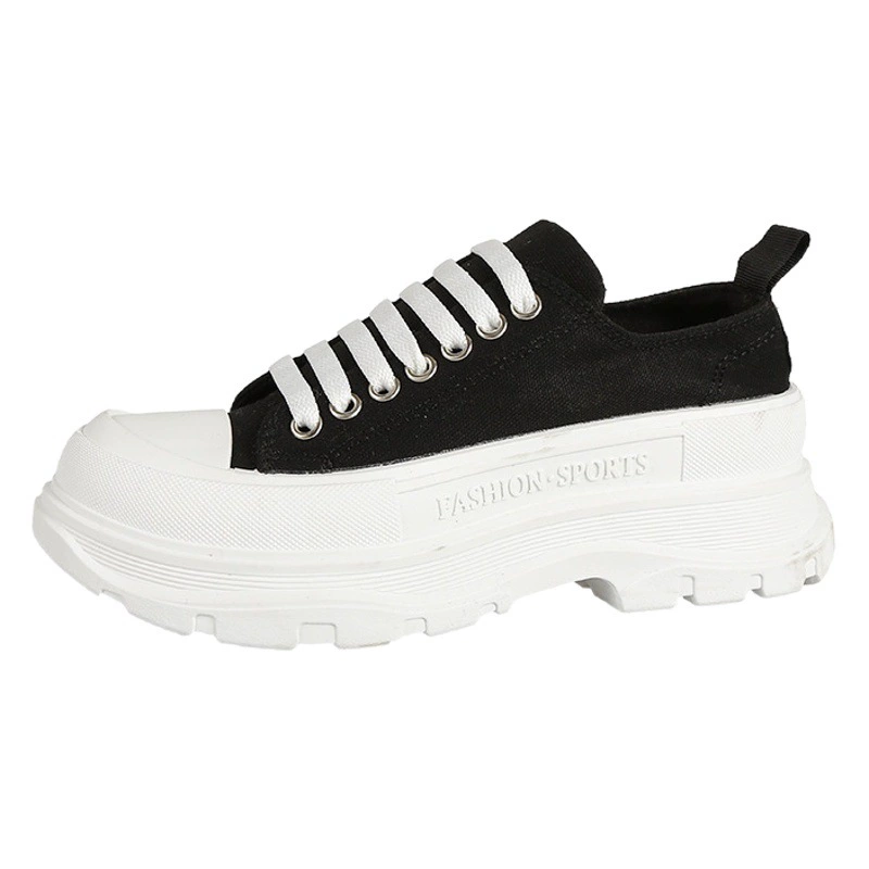 Новая парусиновая обувь женская 2023 Студенческая модная обувь для досок Одиночная Повседневная Белая обувь Низкий верх на толстой подошве Модные спортивные туфли
