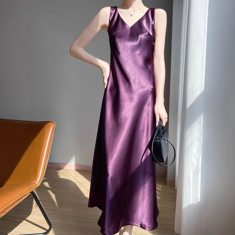 Gilt Satin Acetic Acid V-Neck Dress 2025 Summer New Mid-Length Elegant All-Match Over-the-Knee High-Level Dress